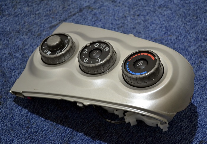 фото №1, Yaris ii панель обдув кондиціонера 5540652120