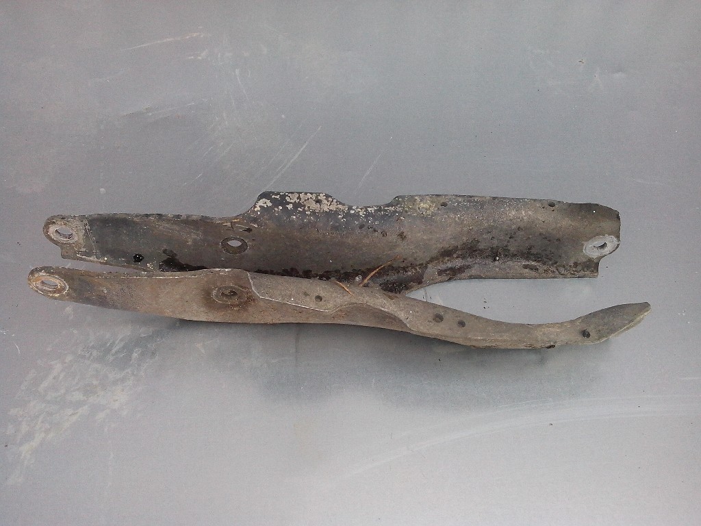 фото №2, Mercedes cl 500 w215 важіль задній лівий задня