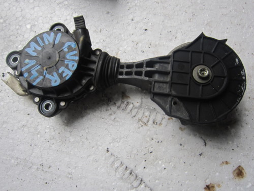 фото №1, Натяжитель ремень mini cooper 1,4i