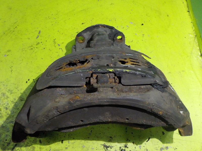 фото №1, Scania r супорт гальмівний задня