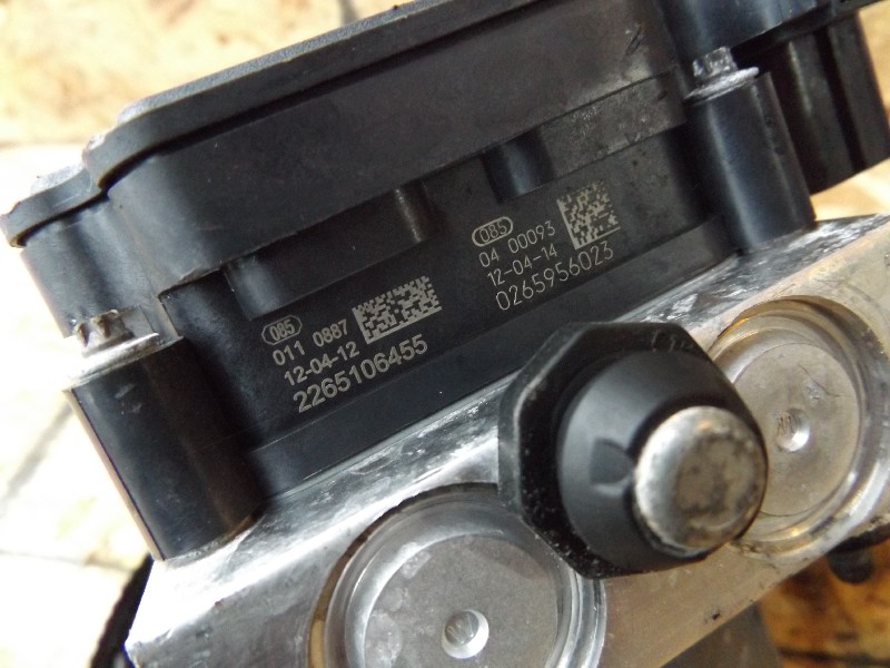 фото №4, Насос abs chrysler voyager 08-15r caravan модуль