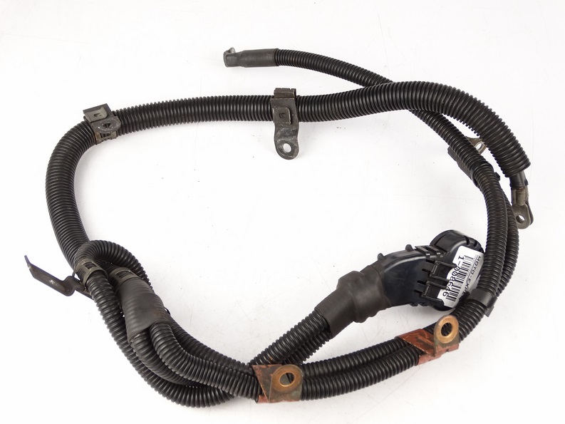 фото №1, W220 3,2 cdi lift шланг плюсовий акумулятор