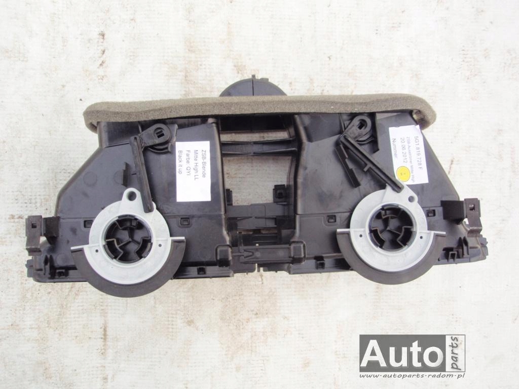 фото №4, Решётка обдув средняя 5g1819728f vw golf vii