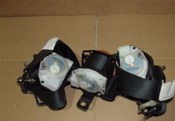 фото №1, Infiniti 06r fx35 fx45 pas ремені безпеки задня