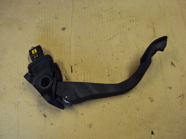 фото №1, Педаль газу peugeot 1007