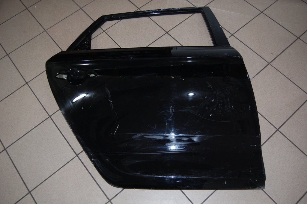 фото №1, Дверь задние правое kia carens iv 13-