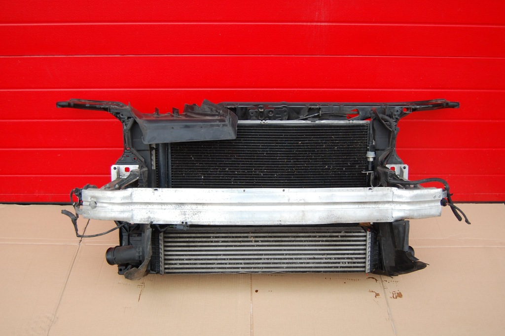 фото №1, Pas усилитель audi a4 b8 2008-2011 автоматическая коробка передач 2.0