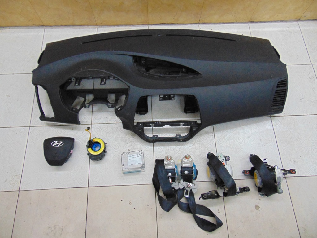 фото №1, Панель приладів консоль подушка безпеки hyundai i-20
