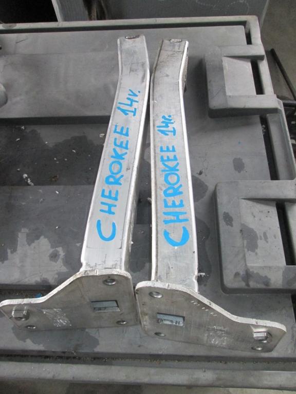 фото №1, Відбійник відбійник зона деформації jeep cherokee 14r pr