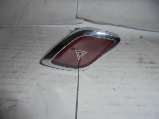 фото №1, Citroen c3 ds3 выключатель кнопка аварийный