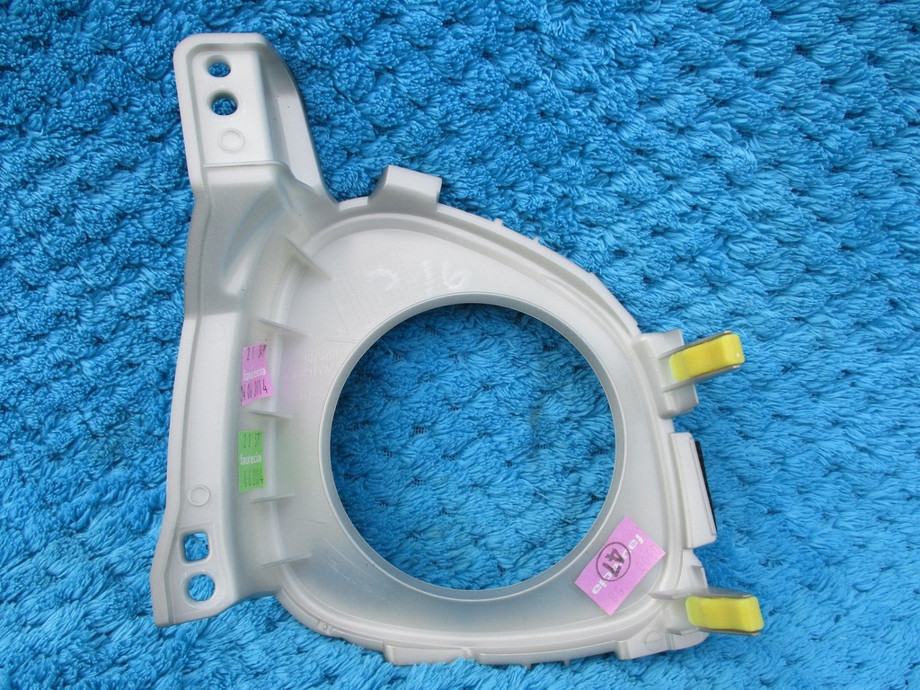 фото №4, Toyota aygo 2014- рамка обдув левая оригинал