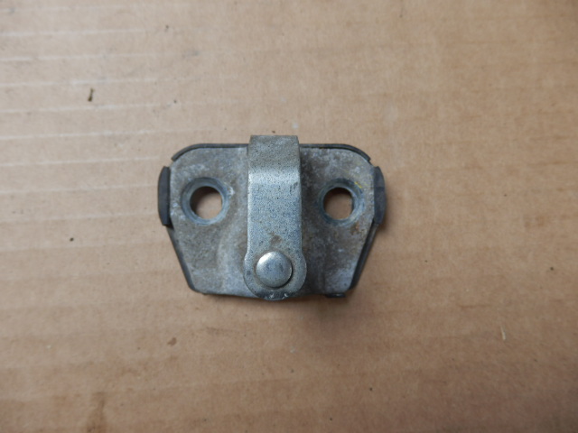 фото №1, Renault trafic lift 07-14 засов замка дверь