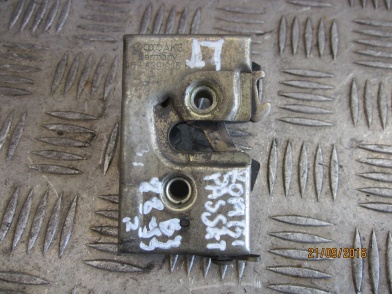 фото №5, Замок левый задняя vw passat b3 88-93r