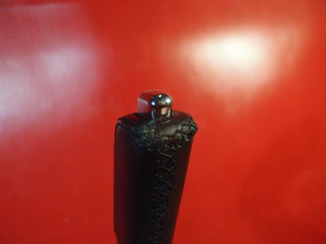 фото №9, Тормоз ручной рычаг кожа идеальное состояние peugeot rcz 11r