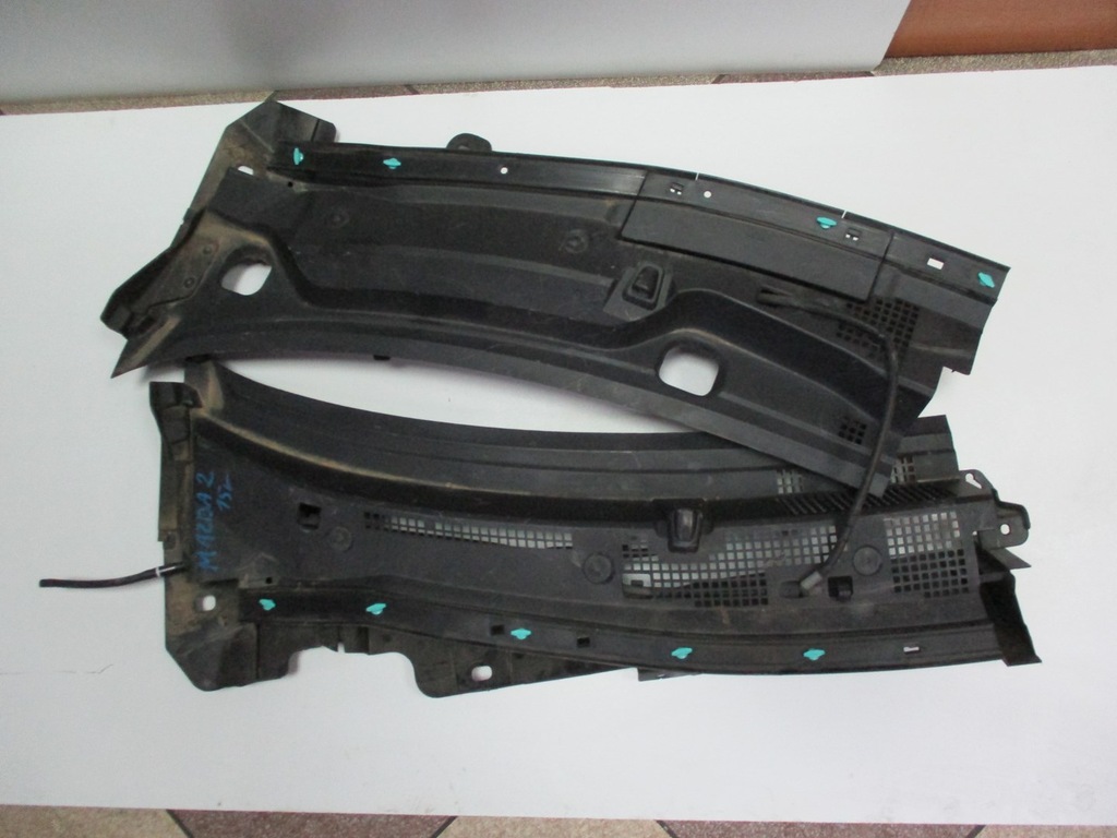 фото №1, Жабо mazda 2 ii 15r