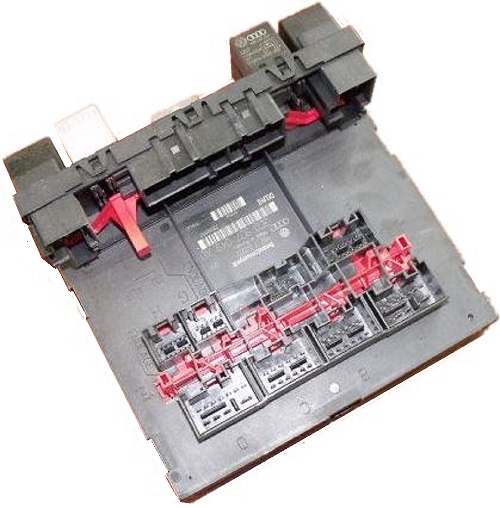 фото №1, Seat leon ii 1.6 блок керування блок управління бортовою мережею 3c0937049ad