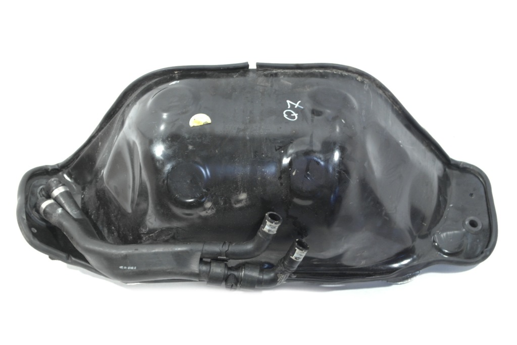 фото №1, Audi q7 4m лист жабо 4m0819523a