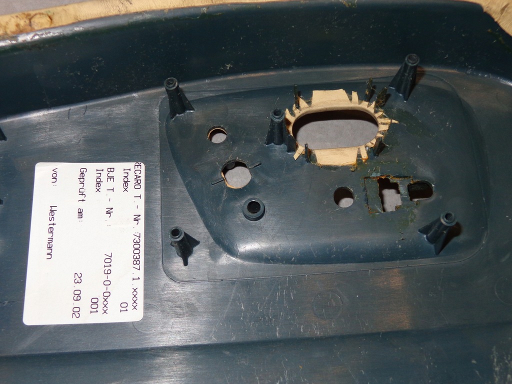 фото №9, Пластик боковой сиденье recaro audi a6 s6 rs6 c5