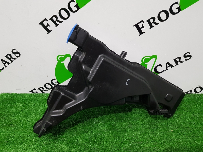 фото №5, Audi a4 b9 бак омивача форсунки 8w0955451e