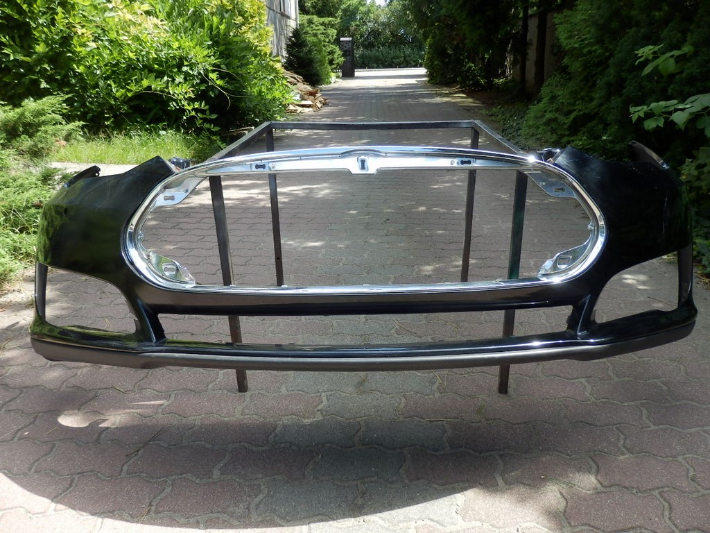 фото №1, Бампер перед передний tesla model s poznań