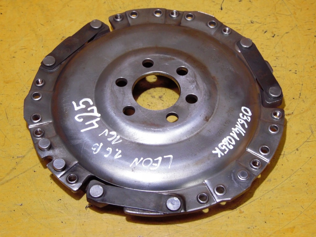 фото №4, Зчеплення притиск 1.6 16v leon i 036141025k