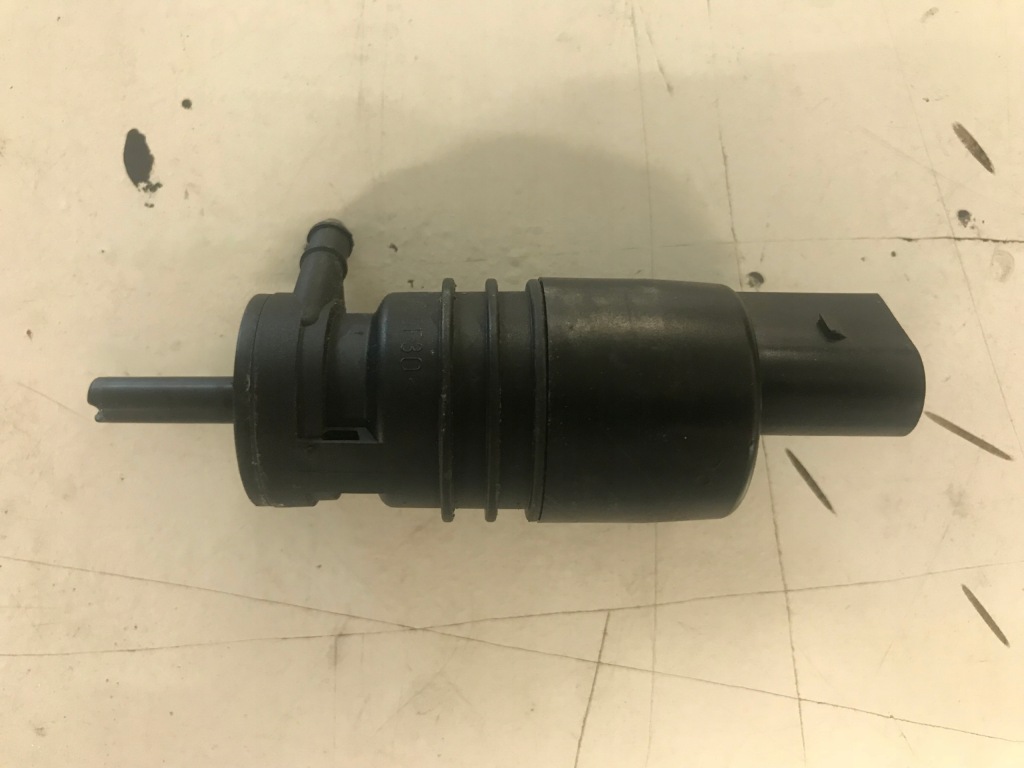 фото №1, Помпа розпилювача bmw 7 f01 lift 6934160