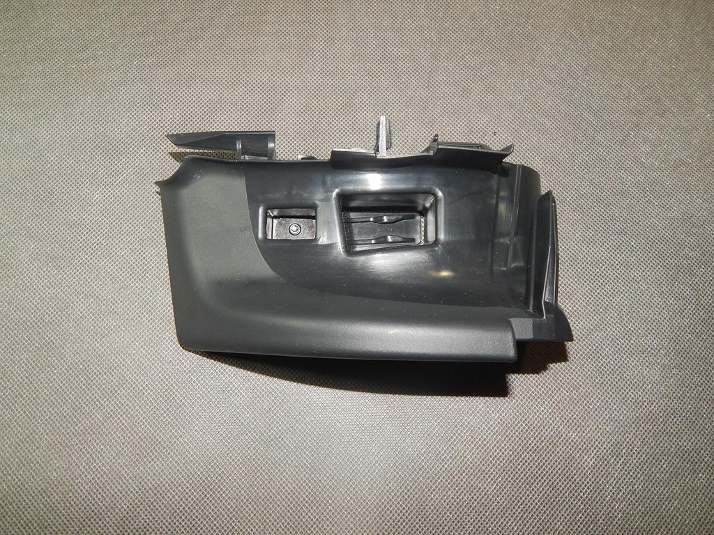 фото №1, Audi q3 8u направляющая поперечина правая 8u0857792b