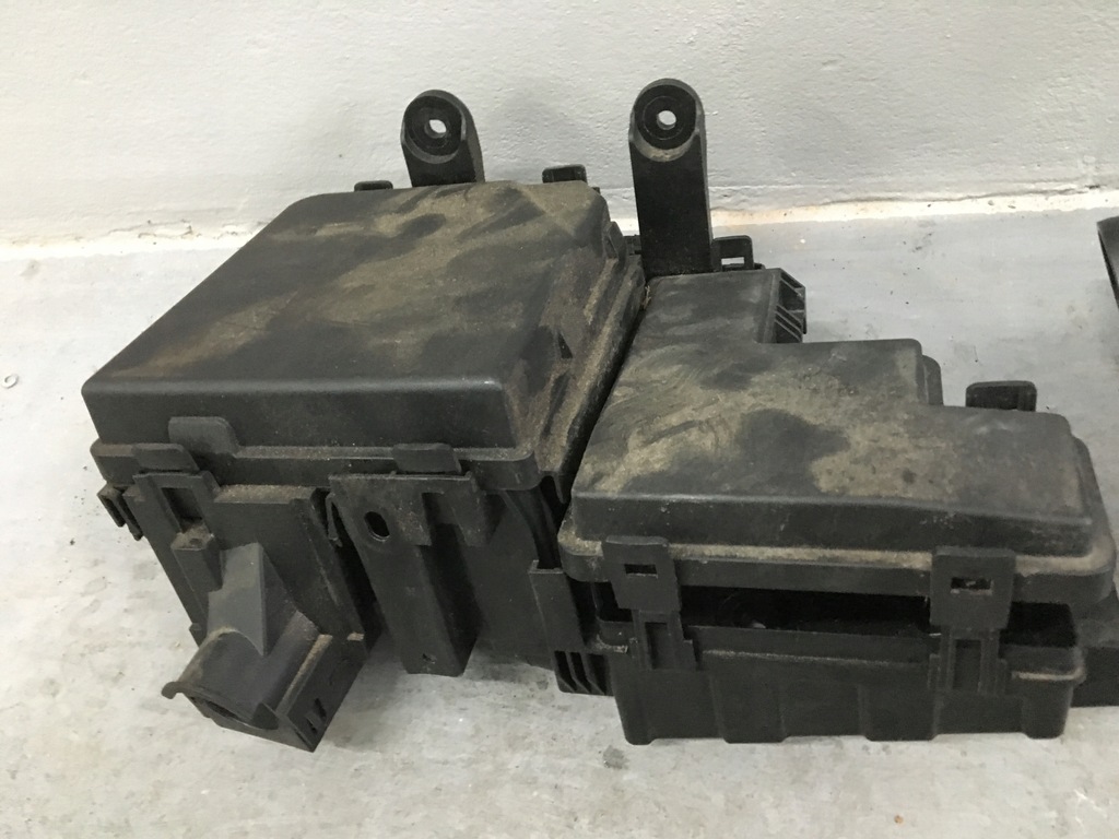 фото №1, Корпус коробка предохранителей kadjar 1.5 dci