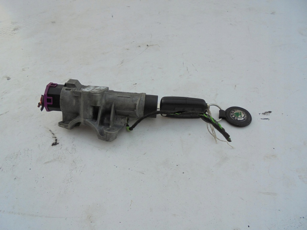 фото №1, Замок запалювання 4b0905851c skoda roomster