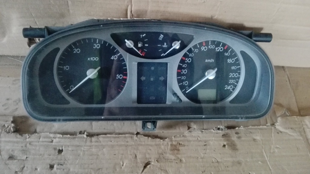 фото №1, Счетчик приборы renault laguna ii 8200170305