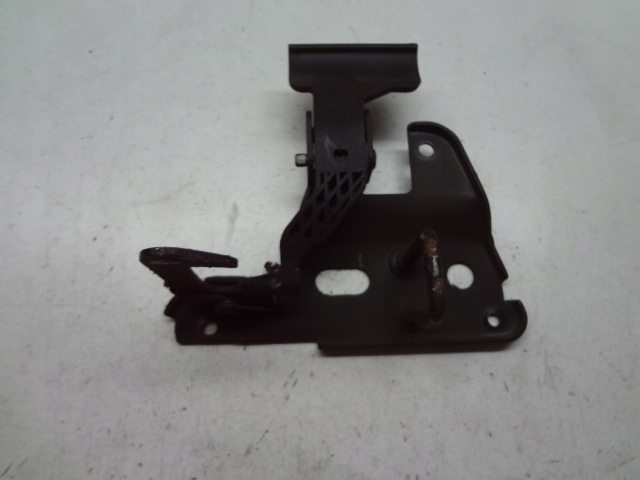 фото №1, Audi a6 c6 08-11r lift засов капот