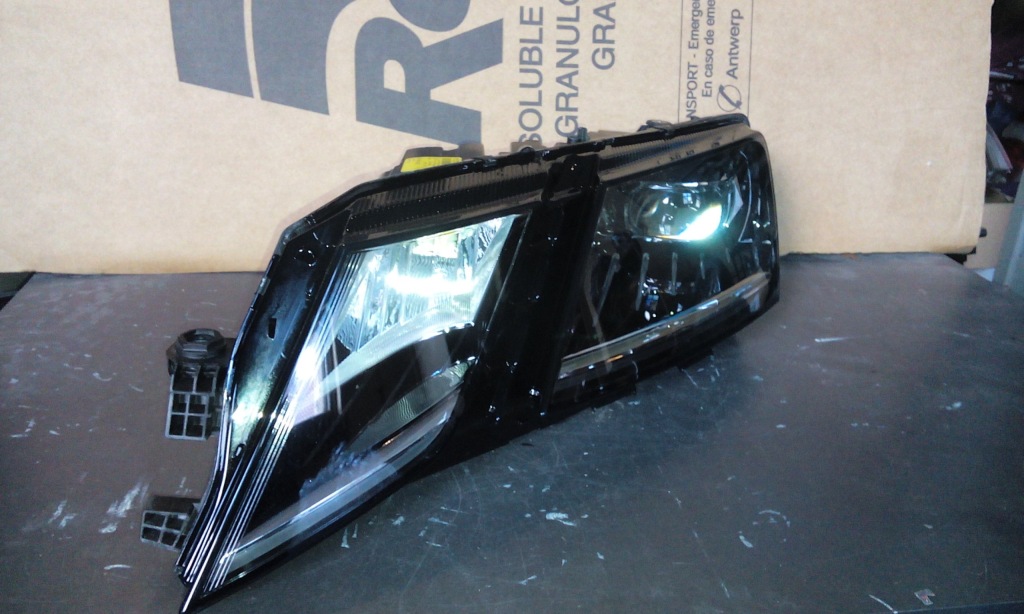 фото №1, Skoda octavia 3 lift full led 5e1941015 d ліва 5e1