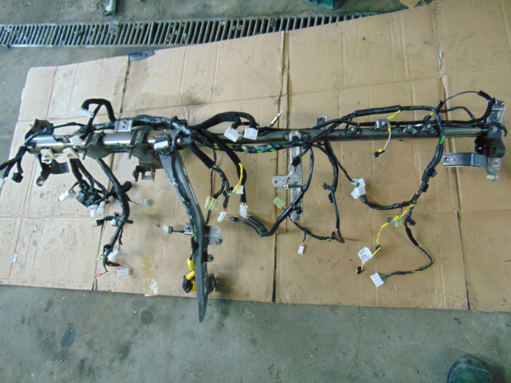 фото №1, Балка pod консоль каркас електропроводка i10 ii 1.2 14r