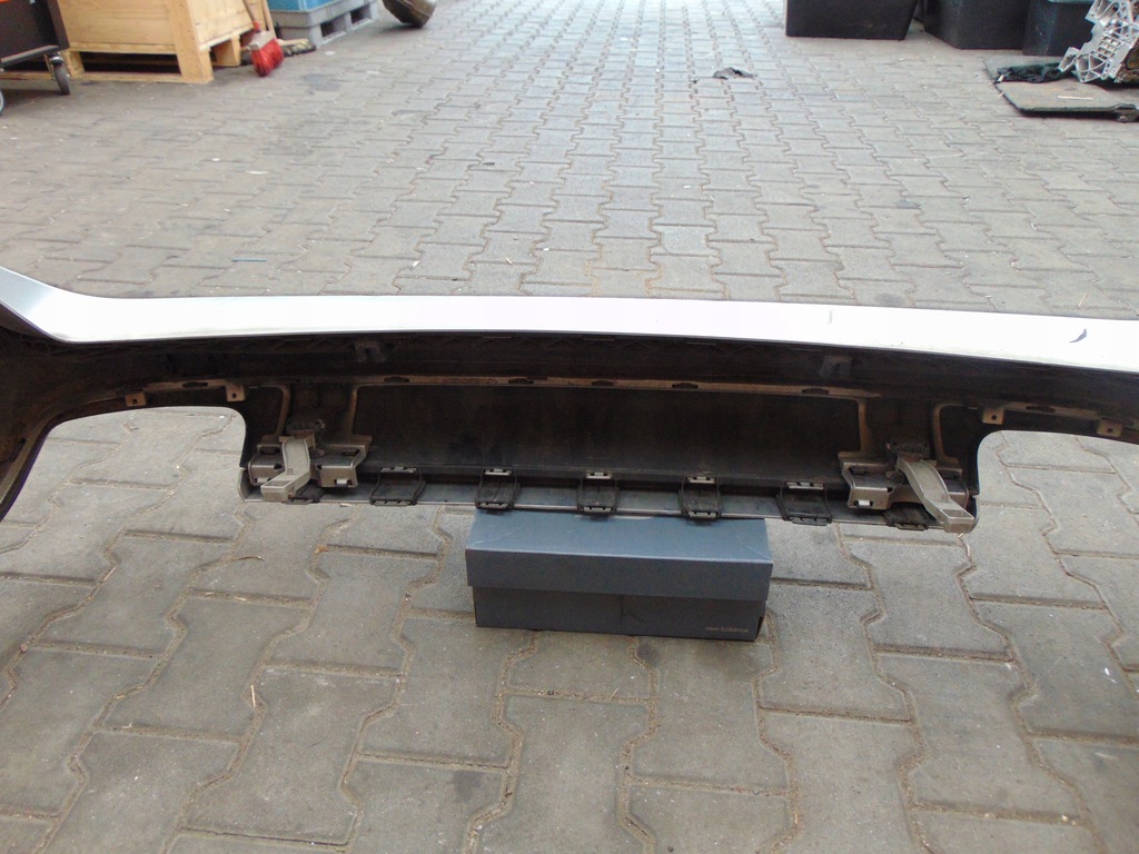 фото №6, Бампер задня mercedes w212 6.3 amg