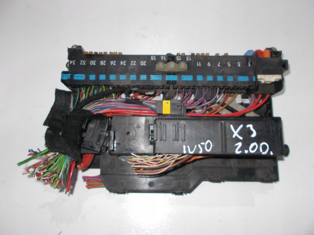 фото №1, Bmw x3 2,0 d коробка запобіжників