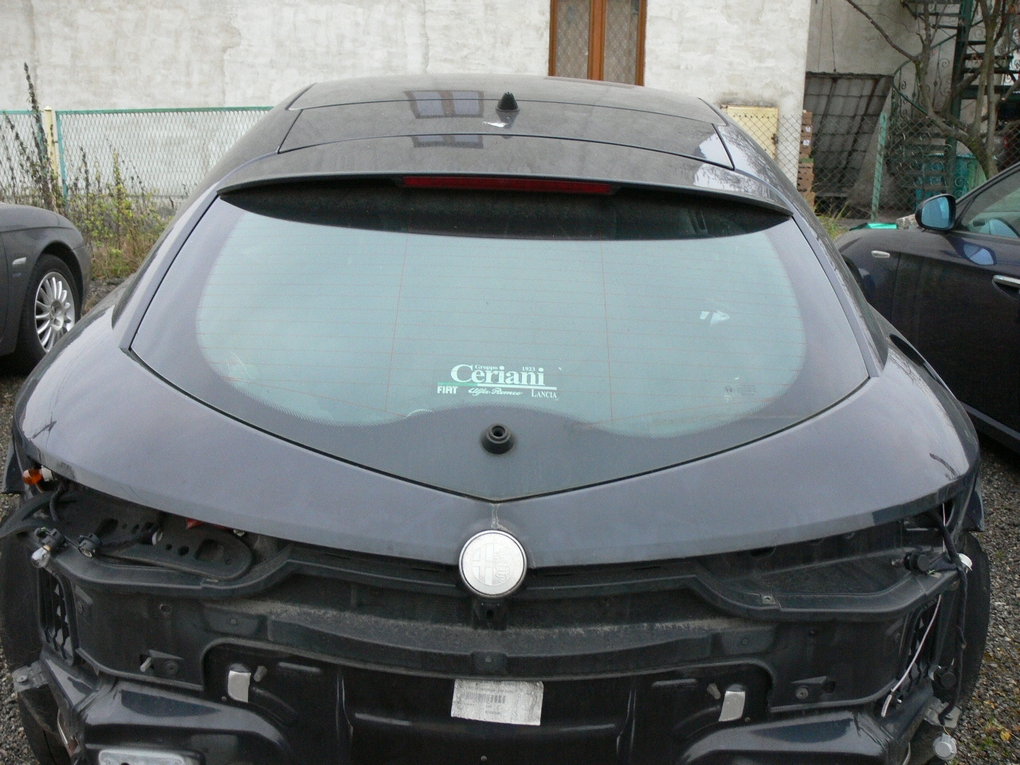 фото №1, Крышка багажника + стекло alfa romeo brera 876/b oryg. лак