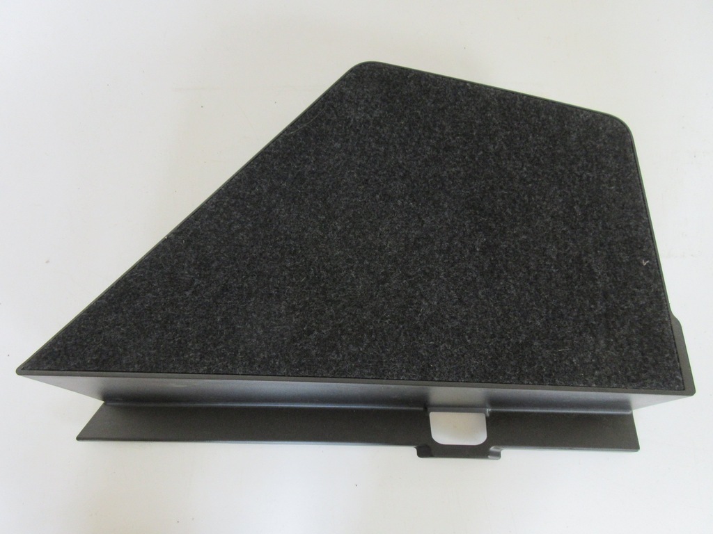 фото №1, Auris ii гибрид kombi пол багажника правая