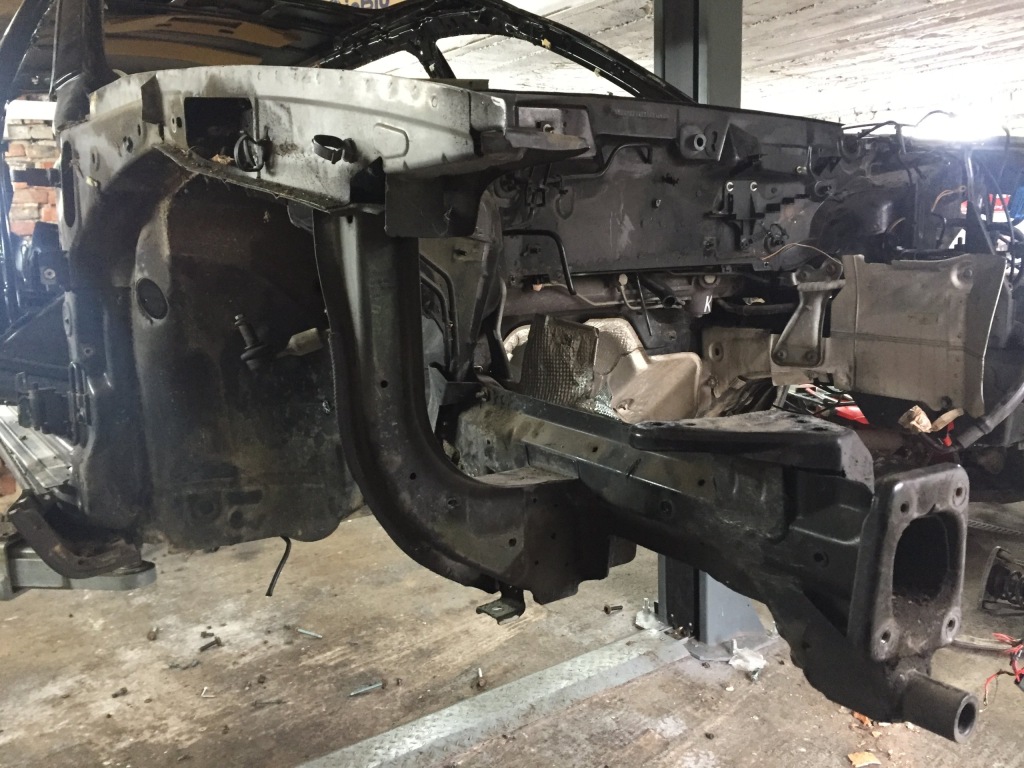 фото №1, Лонжерон перед audi s6 rs6 c5 4.2 v8