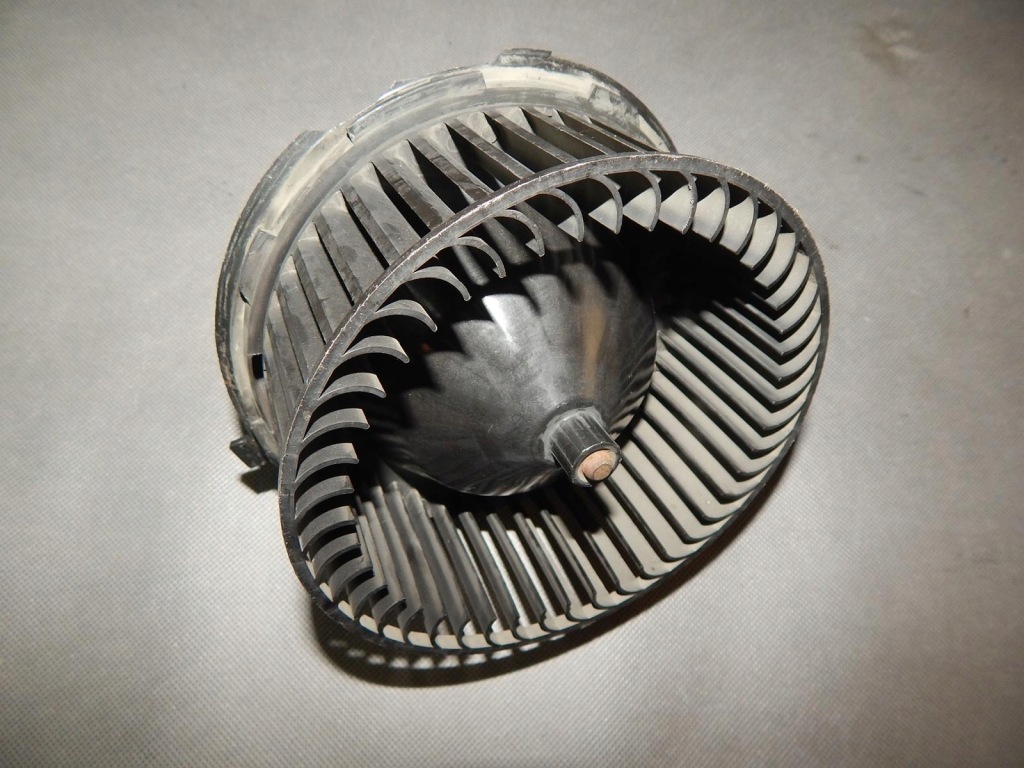 фото №3, Seat alhambra 1.9 tdi повітродувка