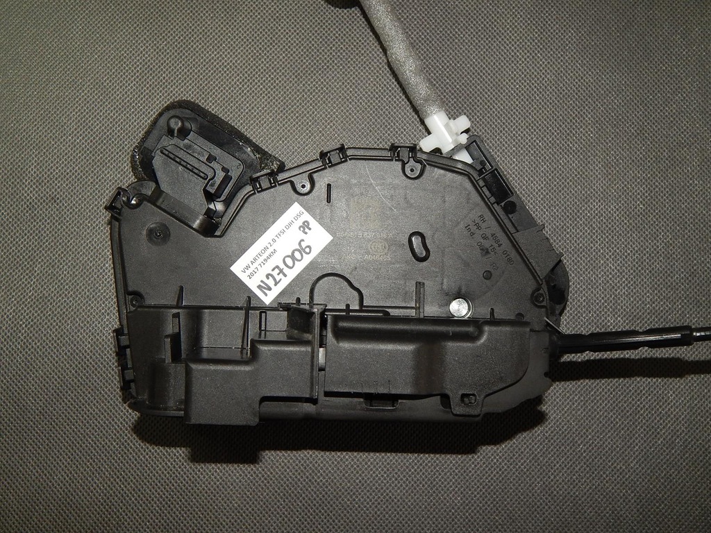 фото №1, Vw arteon замок правый перед 5ta837016a