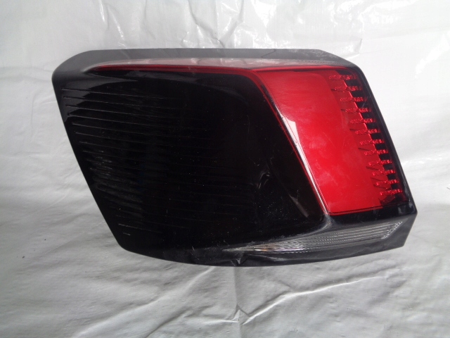 фото №1, Peugeot 3008 ii 2017- задняя лампа задняя левая