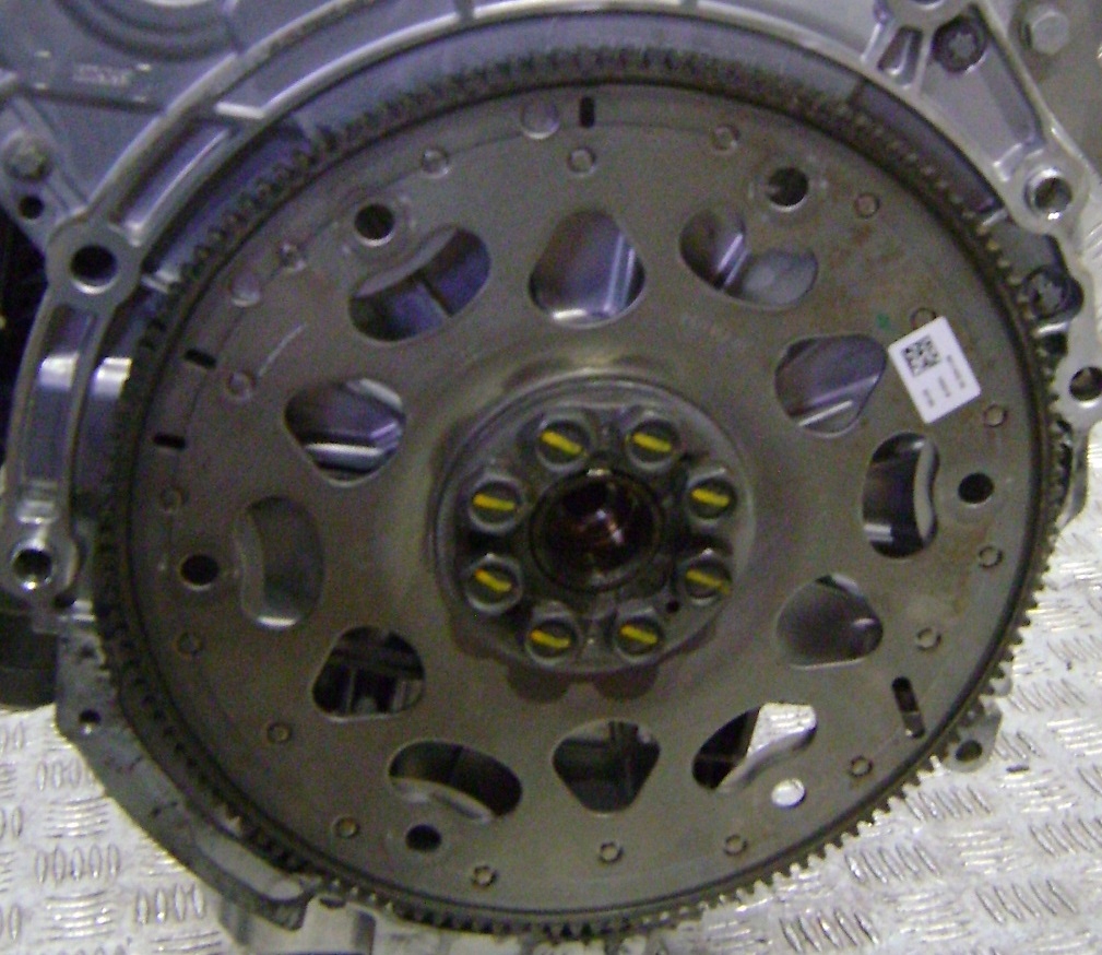 фото №1, Bmw i8 колесо маховик 8621873 5000km!!!