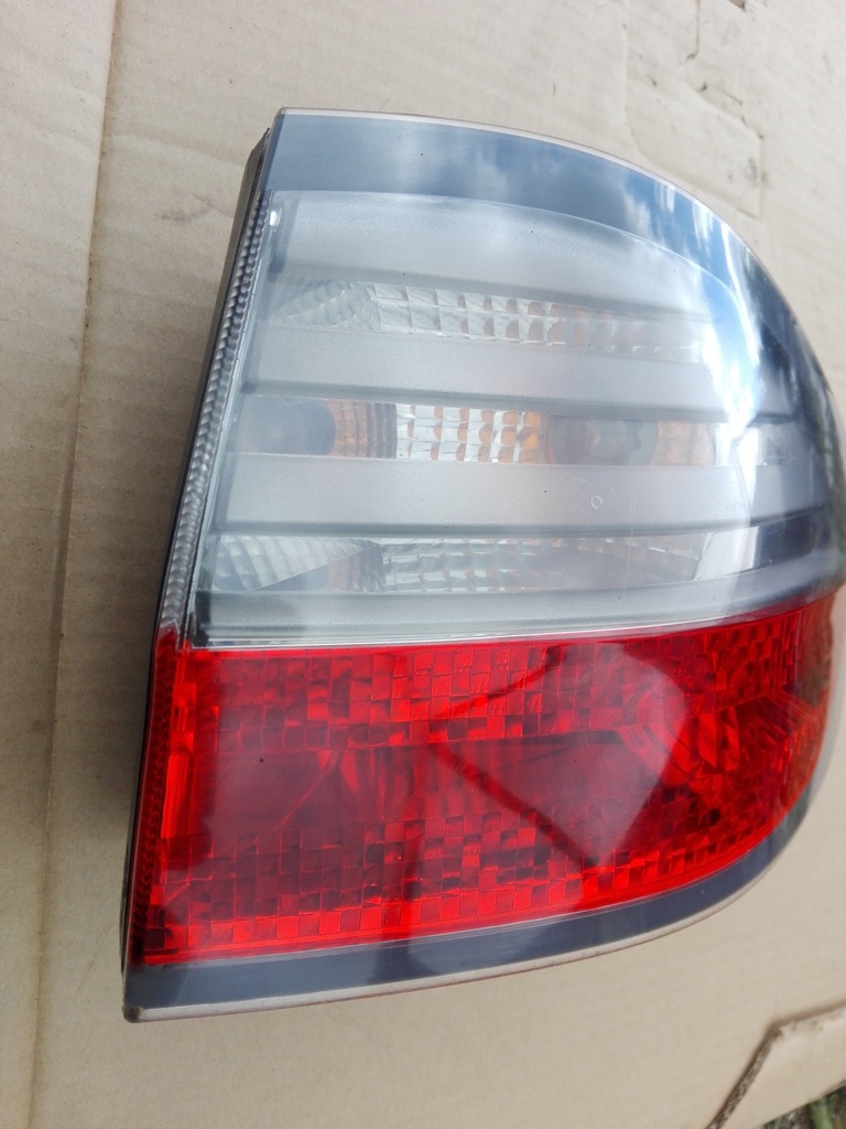 фото №2, Ford s max лампа задня права