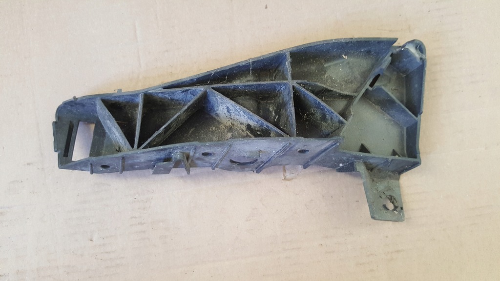 фото №1, Направляющая правый задняя seat ibiza iv