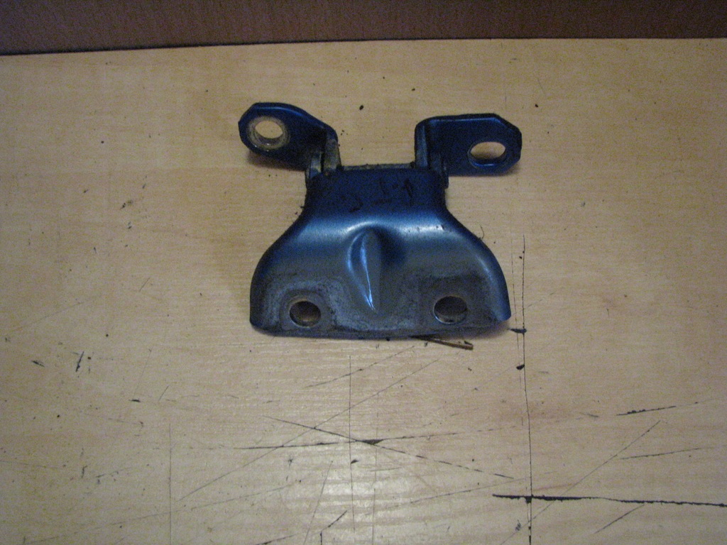 фото №1, Петля дверь правый задняя hyundai i30 07-12r