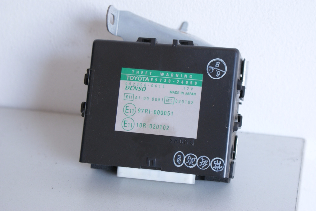 фото №1, Блок керування модуль сигналізація 89730-24050 lexus sc430 z40