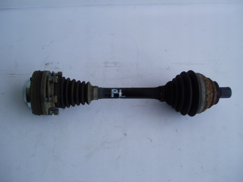 фото №1, Привідний вал ліва передня 3.2 v6 r32 passat b6