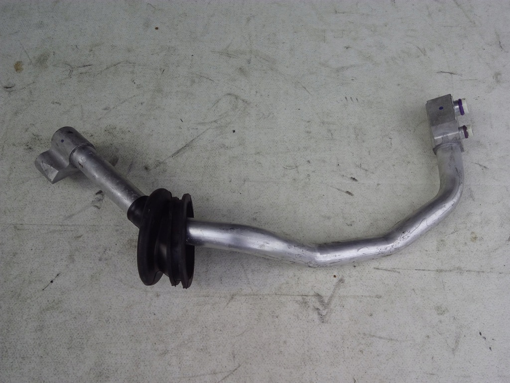 фото №1, Audi a6 c7 a7 трубка шланг кондиціонера