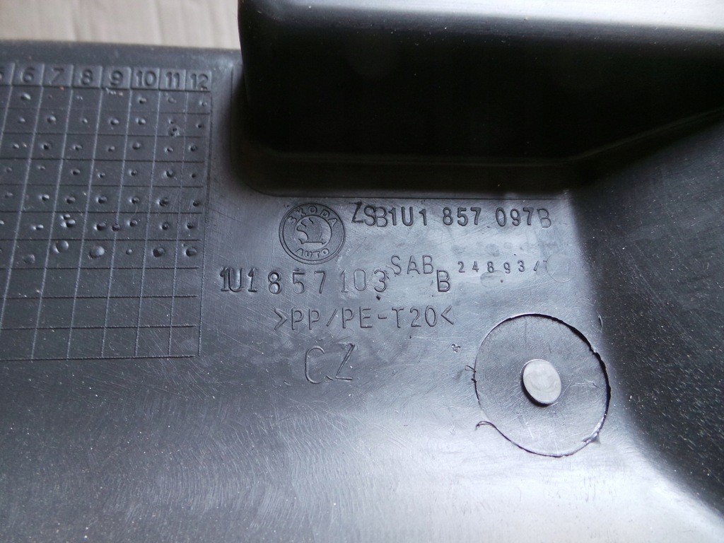 фото №6, Бардачок пассажира skoda octavia i hb fl 1u1857103b