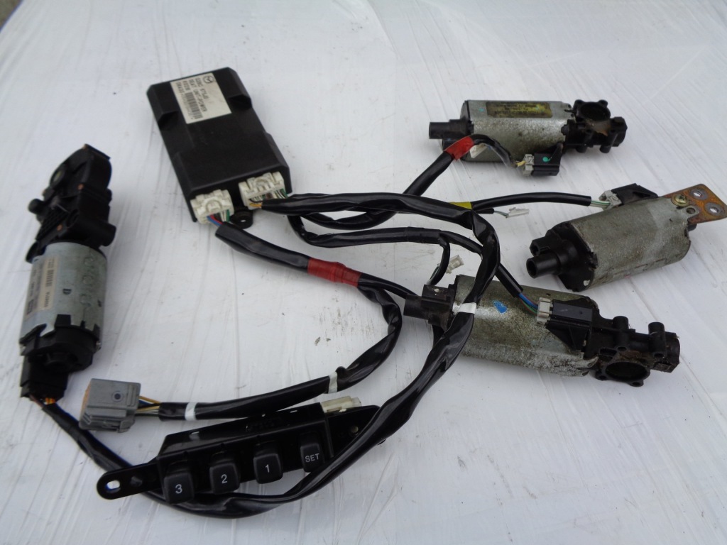 фото №1, Mazda 6 моторчик регулювання сидіння пам'ять 02-07r